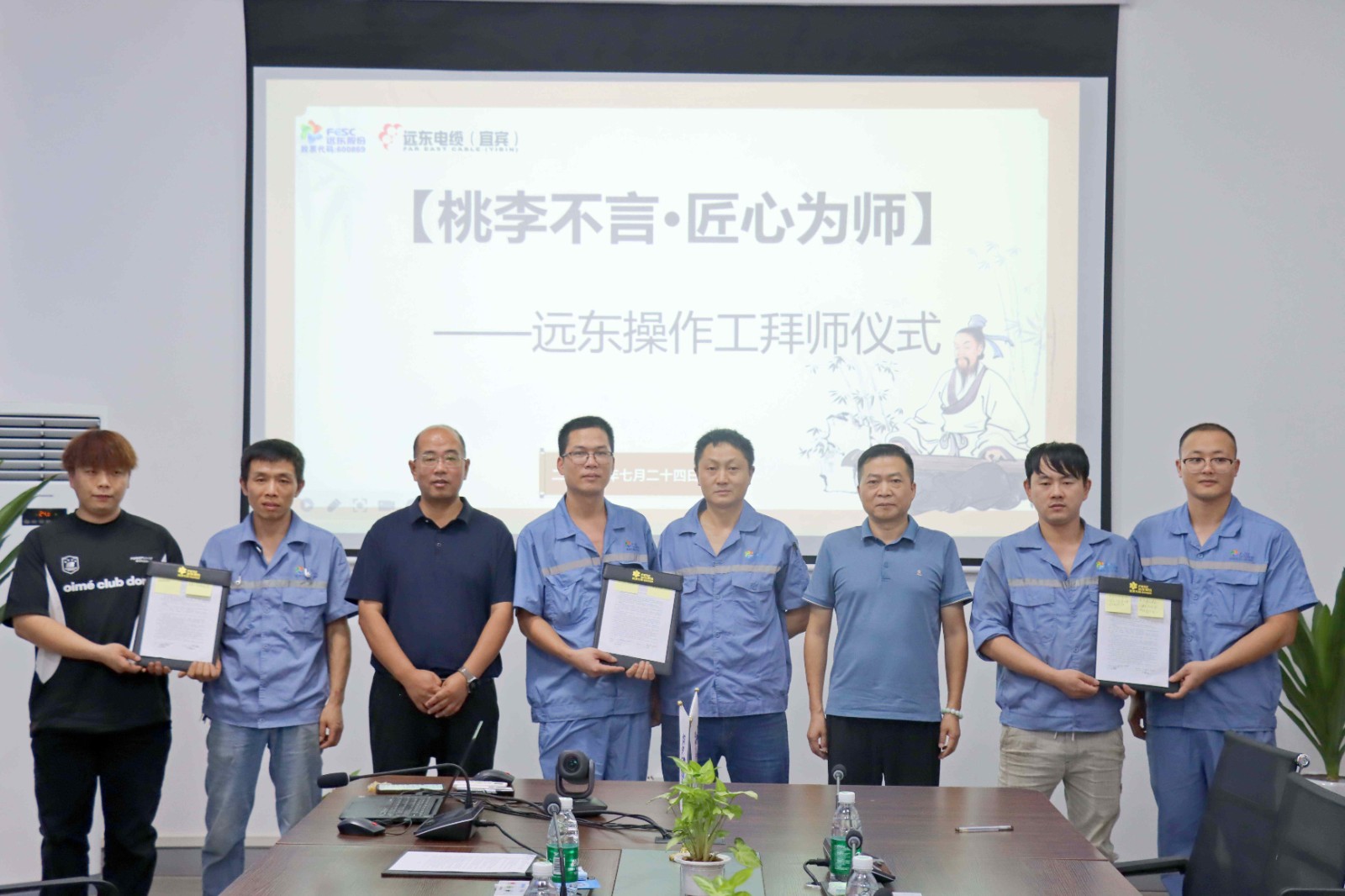 13398771165176308.jpg 13398771165176308.jpg